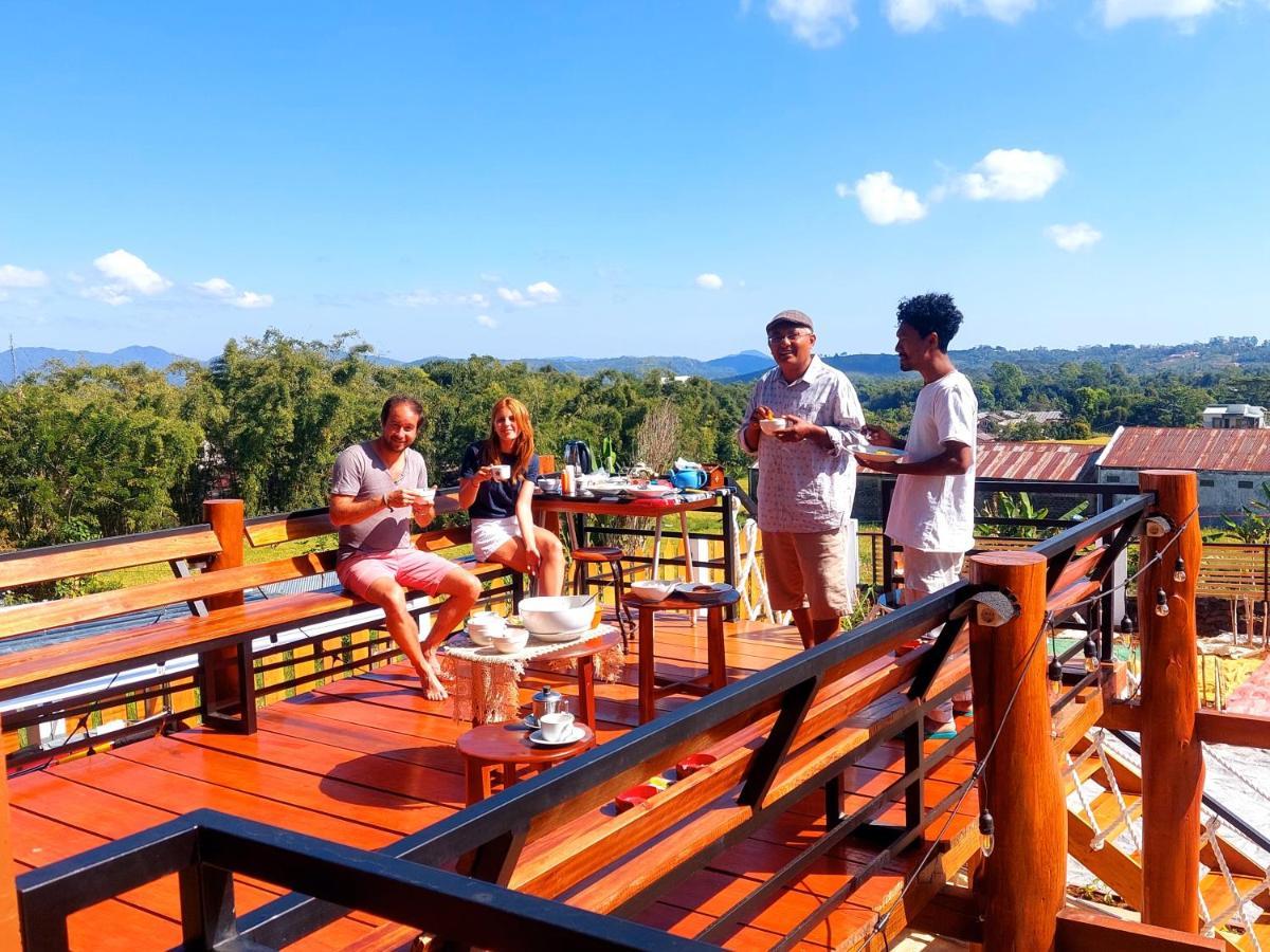 Kopa Hilltop - Family Guest Home Ruteng Ngoại thất bức ảnh